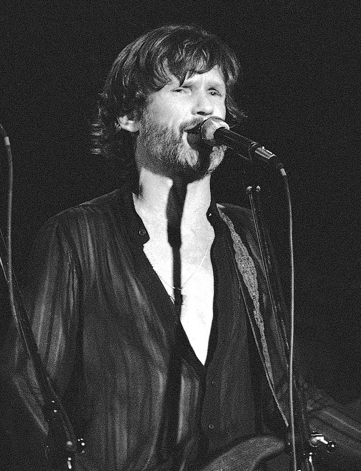 FILE - Kris Kristofferson performs on stage in August 1973.