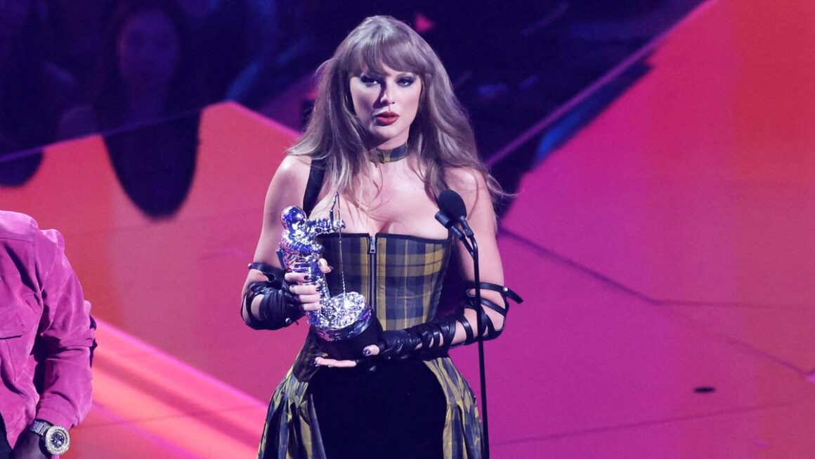 MTV VMA’s 2024: Taylor Swift wins big, ties Beyoncé’s record and thanks Travis Kelce