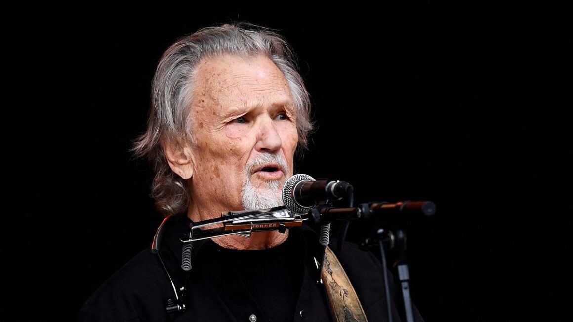 Kris Kristofferson, singer-songwriter and actor, dies at 88