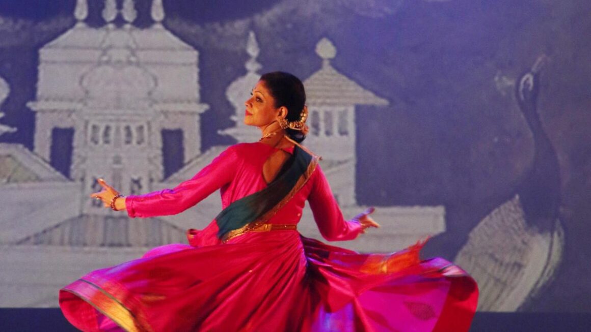 Madhu Nataraj’s ‘Kathas in Kathak’ showed how the dance form has evolved to tell new stories