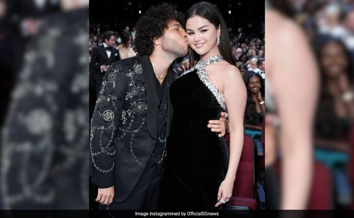 Selena Gomez And Benny Blanco Paint The Award Ceremony Red With Mushy Moments