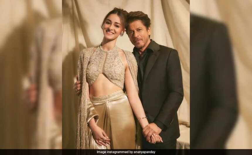 The One Where Ananya Panday Poses With “Bestie” Shah Rukh Khan