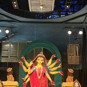 Live plays, retro posters: Kolkata’s Hatibagan Nabinpally Durga Puja revives old Bengali theatre