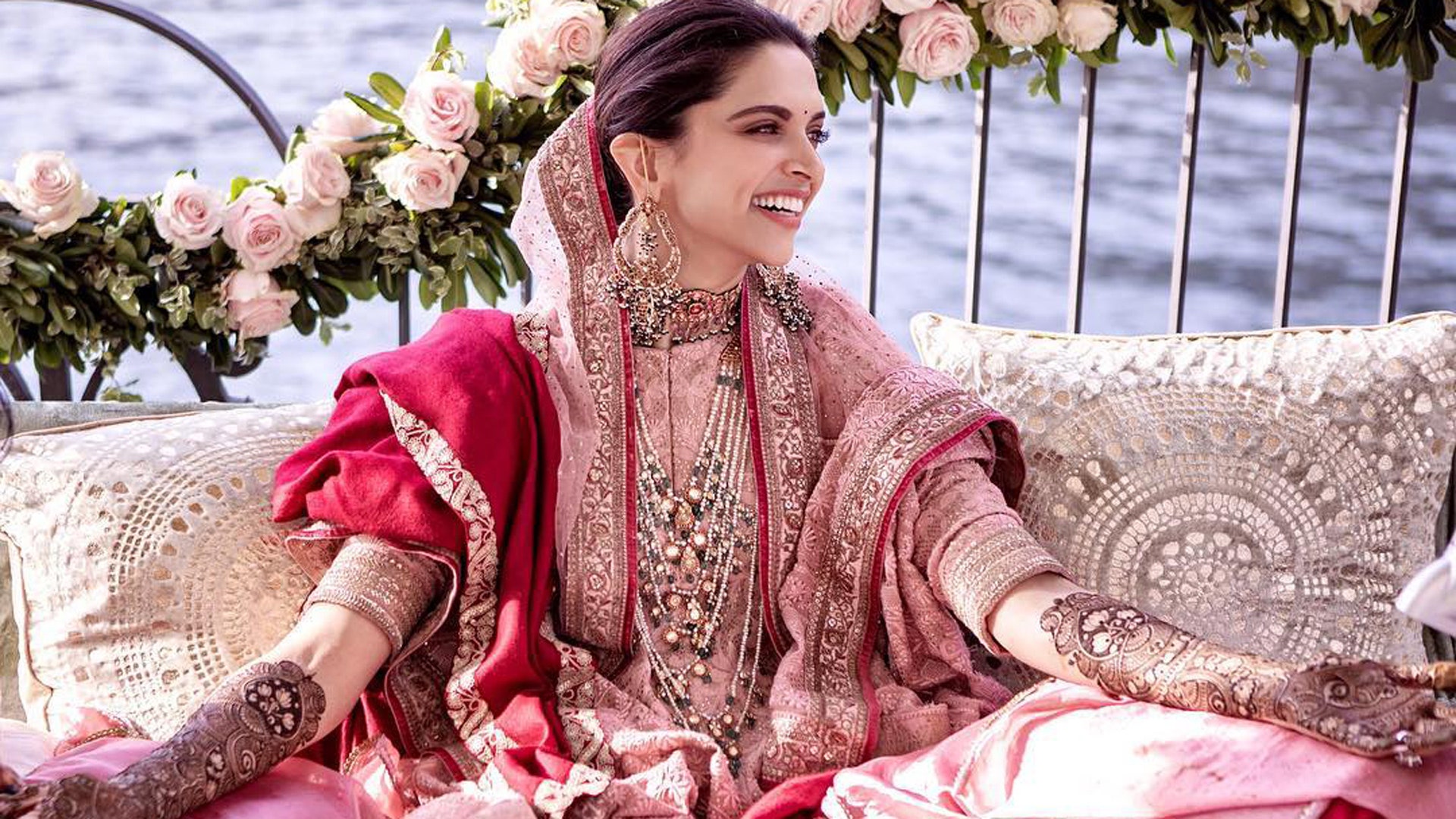 Deepika Padukone Mehendi