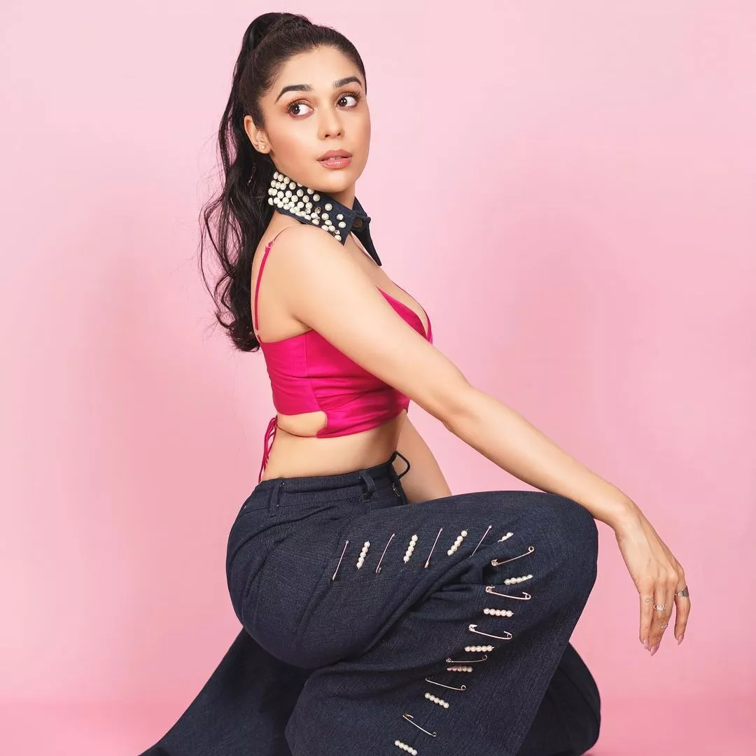 Eisha Singh