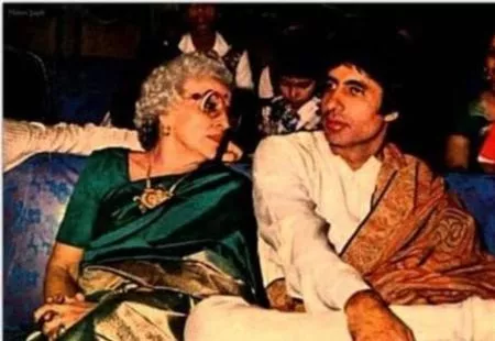 amitabh bachchan with his parents