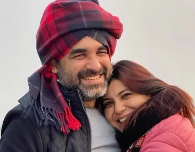 Pankaj Tripathi, Mridula Tripathi