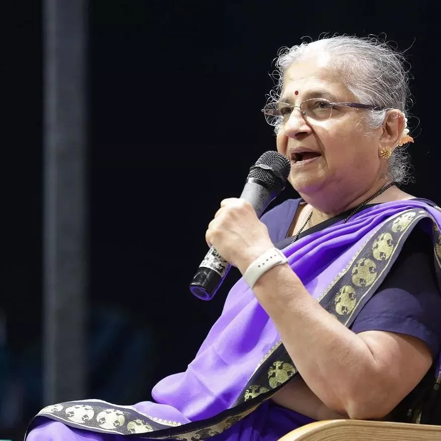 Sudha Murty Biography Education Rs 10000 Loan Narayana Start Infosys Net Worth