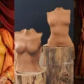 Sonam Kapoor Leaves Jaws-Dropped In A Body Ornament Made Up Of ‘Multani Mitti’ With AJSK Lehenga