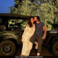 Kareena Kapoor And Saif Ali Khan’s Wedding Anniversary Celebrations Sealed With A Kiss