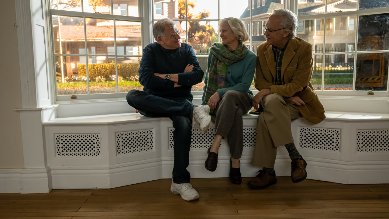 Robert Zemeckis, Tom Hanks and Robin Wright on the set of 'Here'.