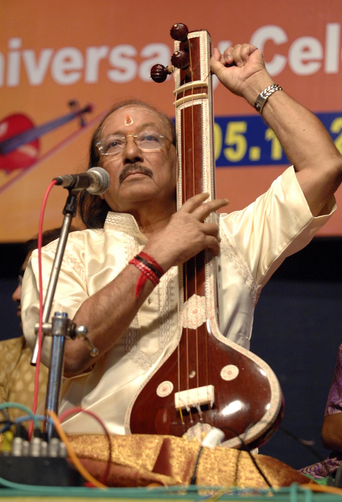 T.V. Gopalakrishnan rendering Hindustani vocal concert, as part of annual Music festival, at Rama Rao Kala Mandap, Chennai, in 2010.