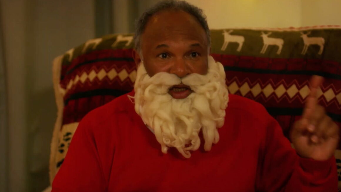 'Mr. Santa: A Christmas Extravaganza' Trailer