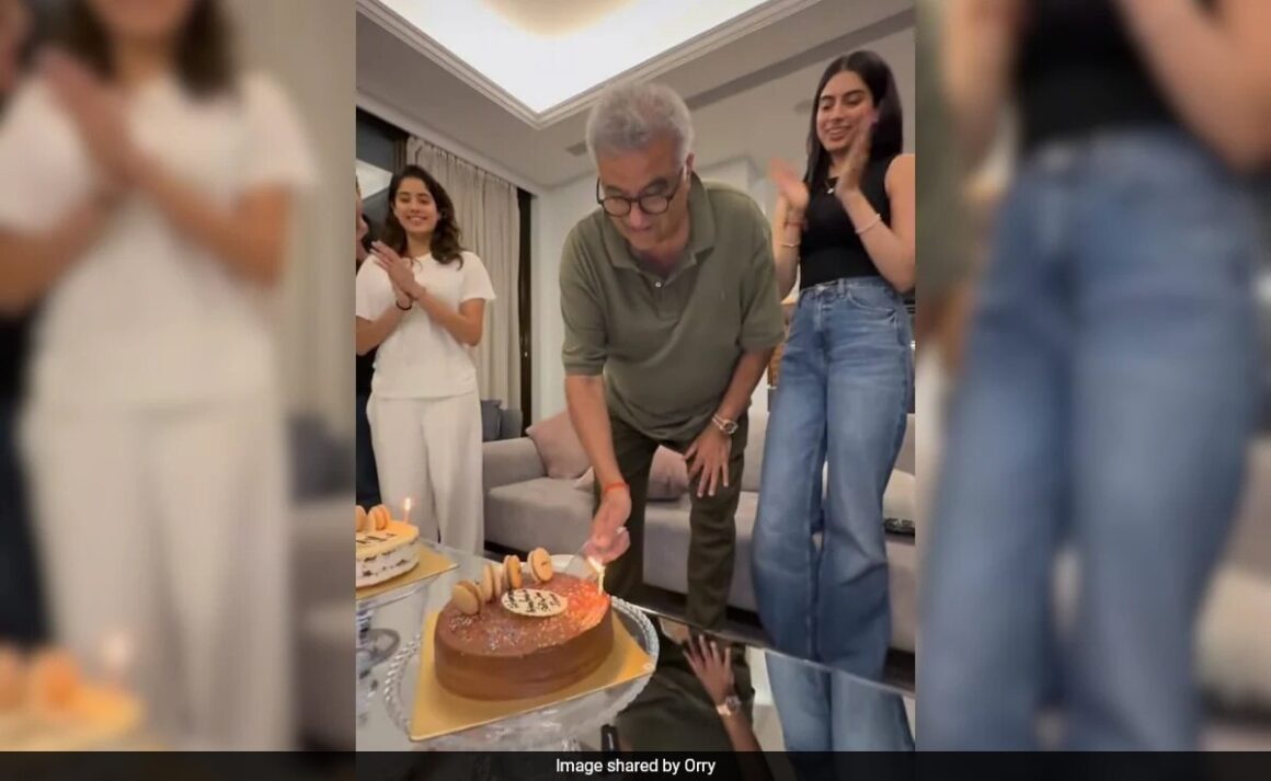 Janhvi, Khushi, Arjun Kapoor’s Fun-Filled Moments From Boney Kapoor’s Birthday Celebrations. Pic Courtesy, Orry