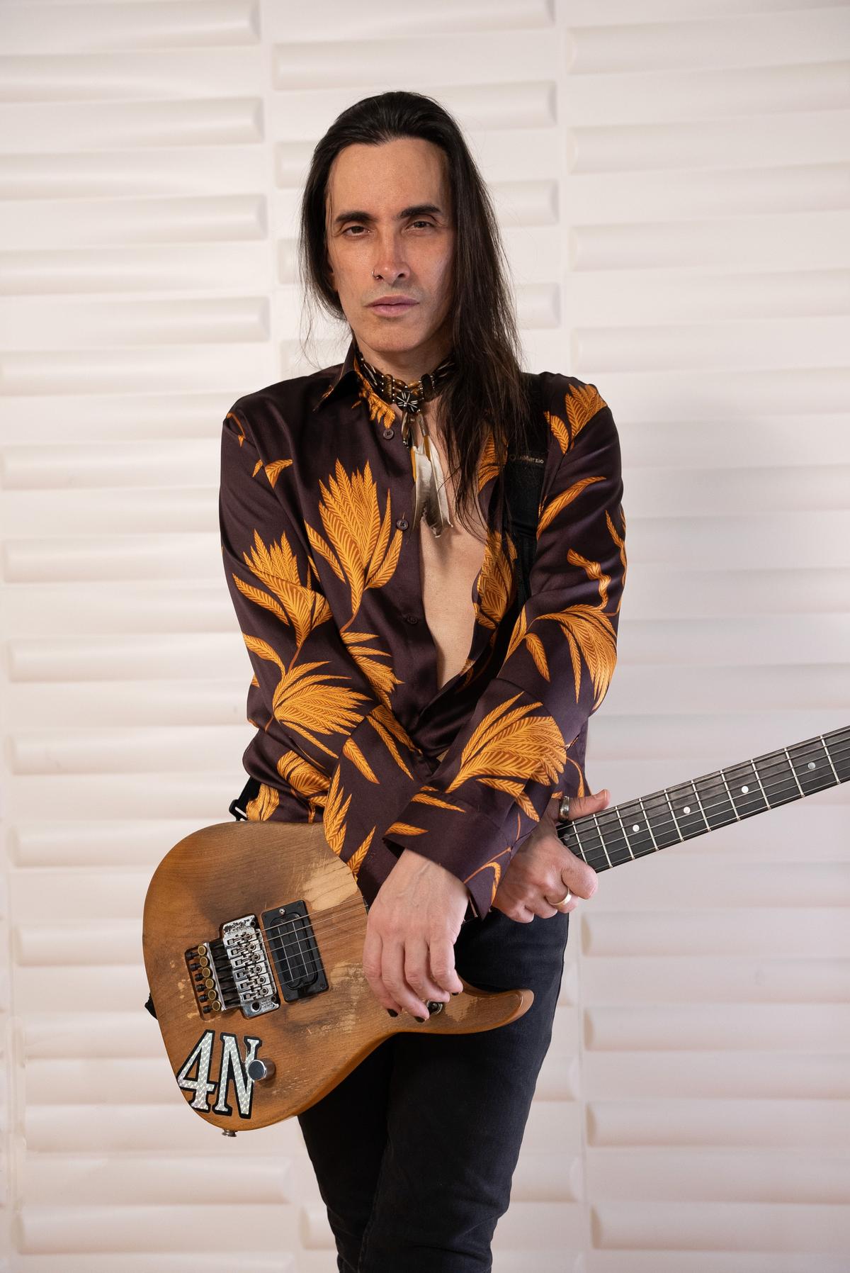 Lead guitarist Nuno Bettencourt