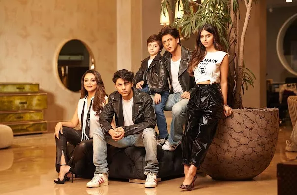 Aryan Khan, Shah Rukh Khan, Gauri Khan, Suhana Khan, Kangana Ranaut