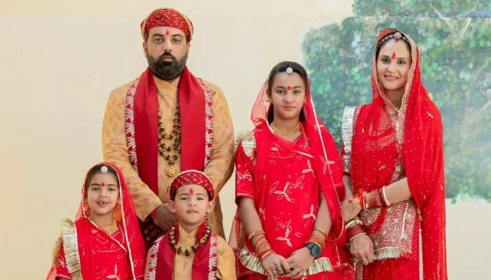 Who is Lakshyaraj Singh Mewar's wife, Nivritti Kumari Mewar? She belongs to the royal family of Patna's Bolangir