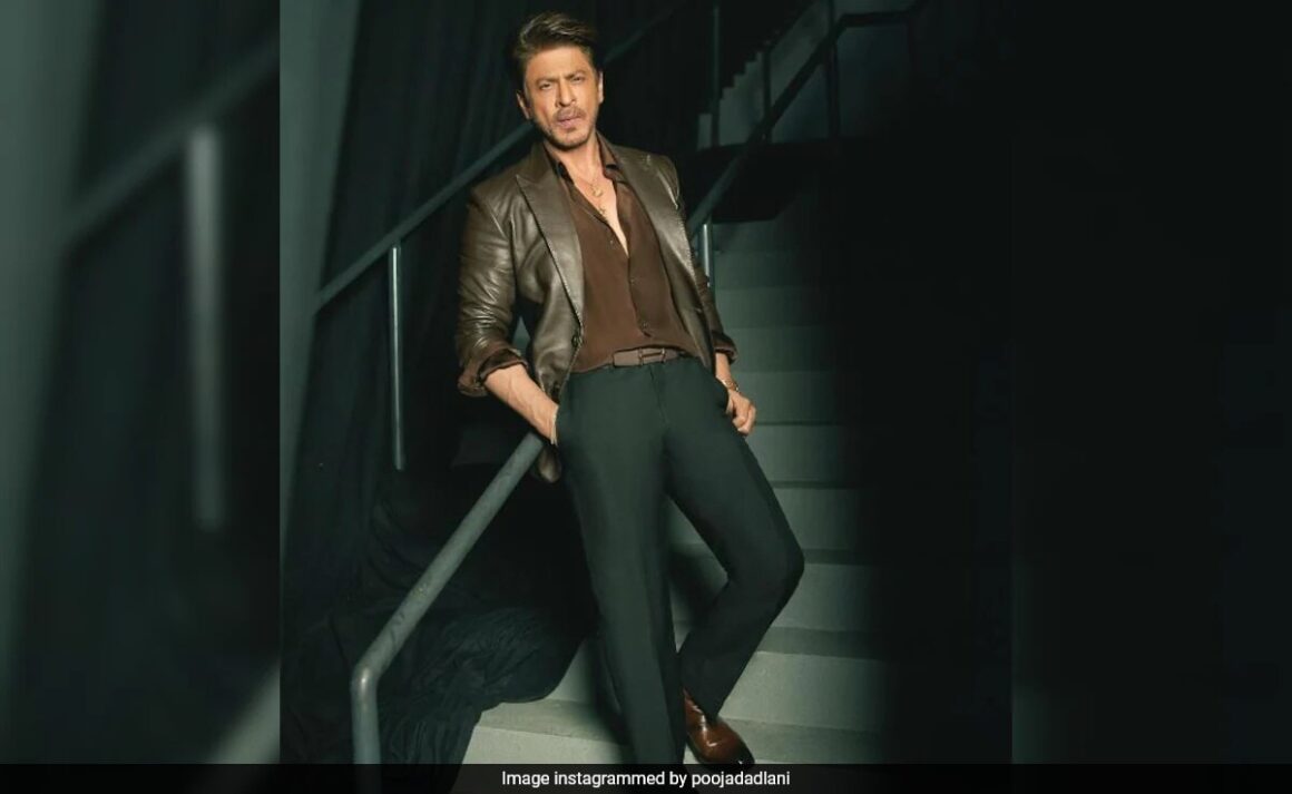 Shah Rukh Khan Sends The Internet Into A Meltdown With These New Pics. Courtesy: Manager Pooja Dadlani