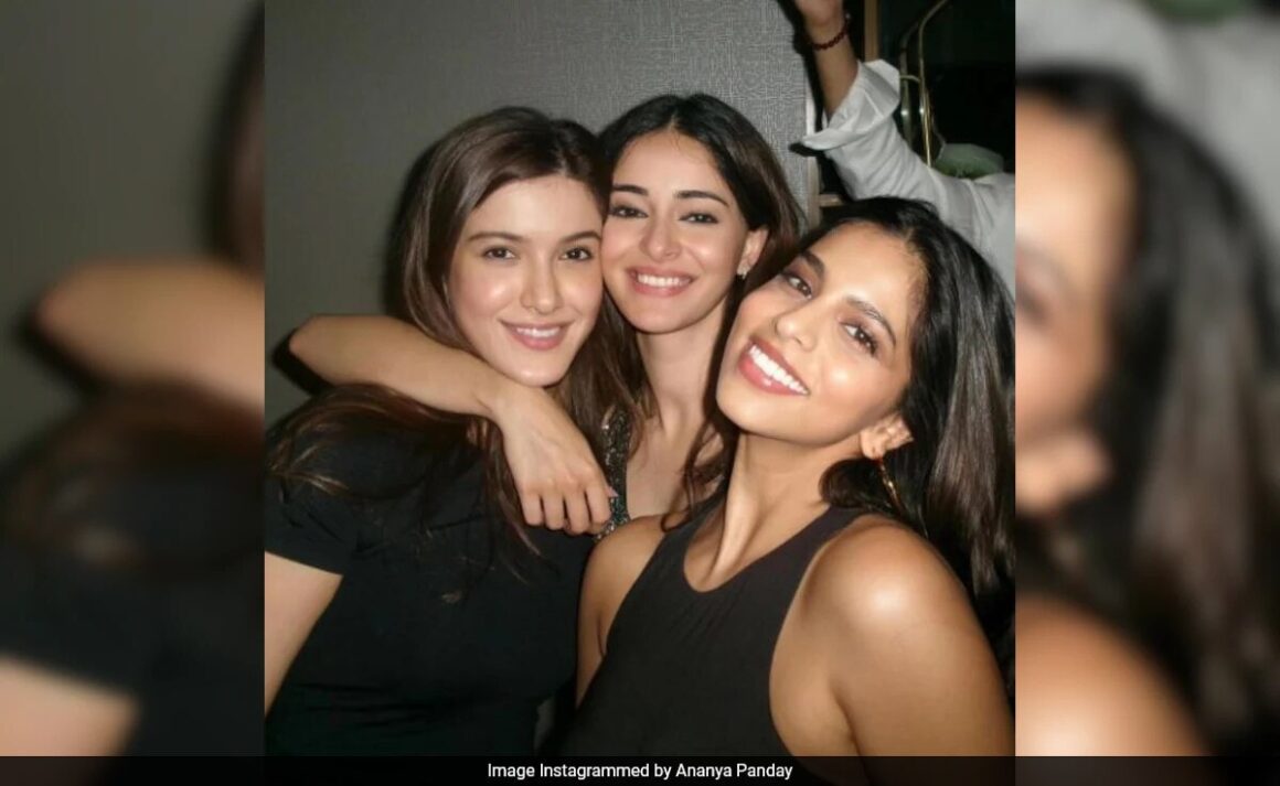 Ananya Panday’s Birthday Pics With Forever BFFs Suhana Khan, Shanaya Kapoor. Bonus