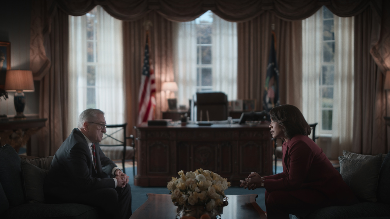 (L to R) Robert De Niro as George Mullen and Angela Bassett as President Mitchell in 'Zero Day'. Photo: Courtesy of Jojo Whilden/Netflix © 2024.