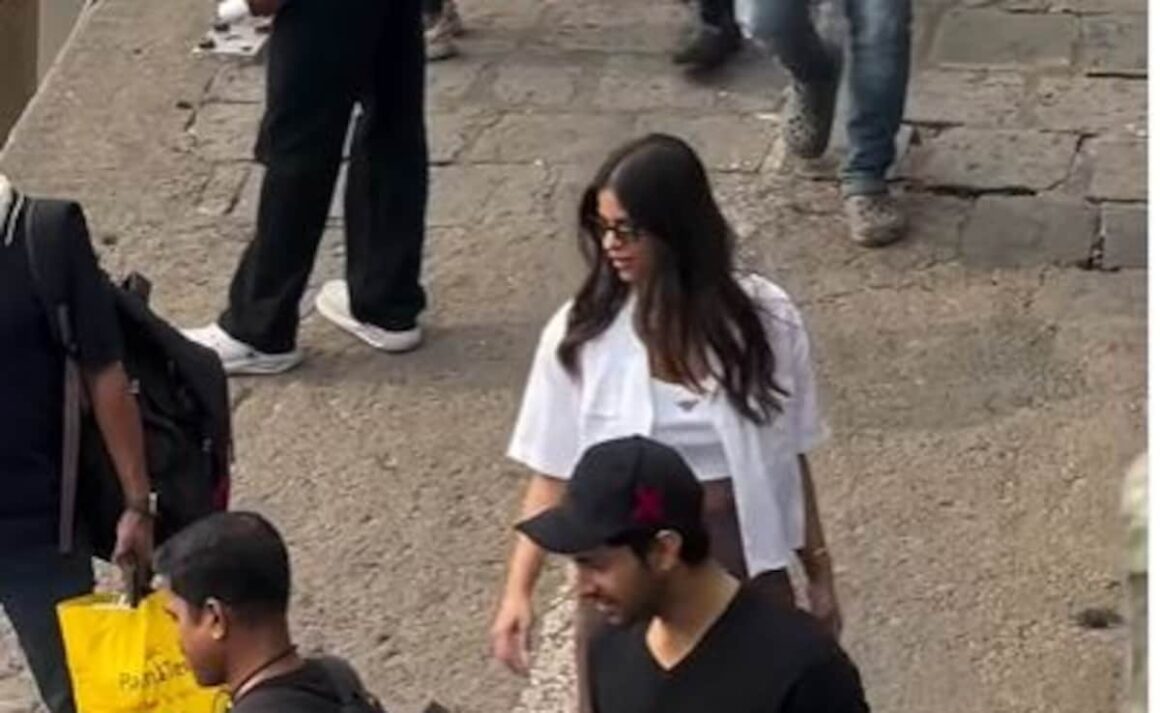 Suhana Khan And Agastya Nanda Spotted Together At Alibaug Ahead Of New Year