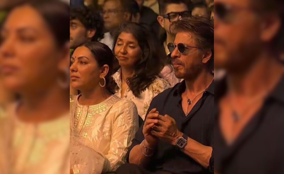 Shah Rukh Khan, With Gauri And Suhana By His Side, Cheers For Son AbRam At His School Function