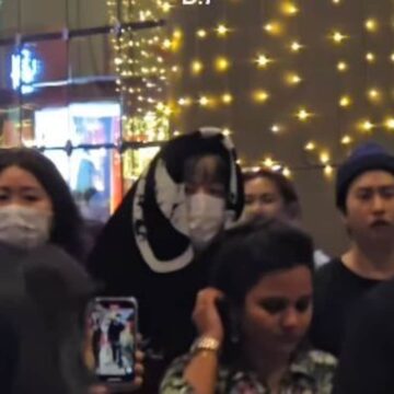 Fans Cheer For K-Pop Artists B.I, BamBam, Chen And Xiumin At Mumbai Airport Ahead Of K-Town Festival 2024. Watch