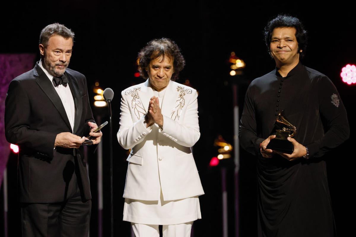 (L to R) Béla Fleck, Zakir Hussain and Rakesh Chaurasia at the 66th Grammy Awards in Los Angeles, February 4, 2024.