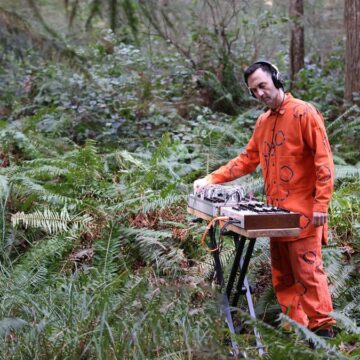 The man who makes mushrooms sing