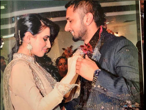 Honey Singh and his wife