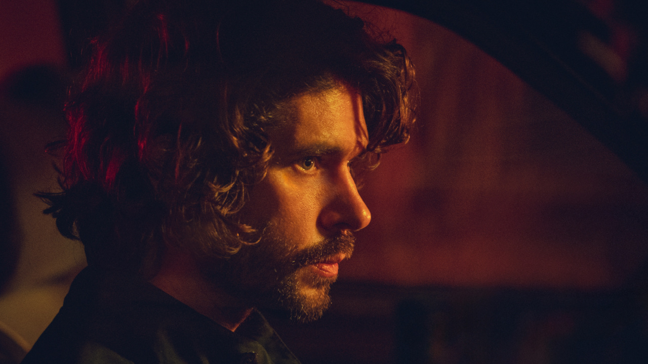 Ben Whishaw in 'Black Doves'. Photo: Netflix.