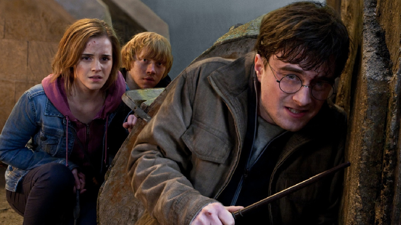 (L to R) Emma Watson as Hermione Granger, Rupert Grint as Ron Weasley and Daniel Radcliffe as Harry Potter in Warner Bros. Pictures’ fantasy adventure 'Harry Potter and the Deathly Hallows - Part 2,' a Warner Bros. Pictures release.