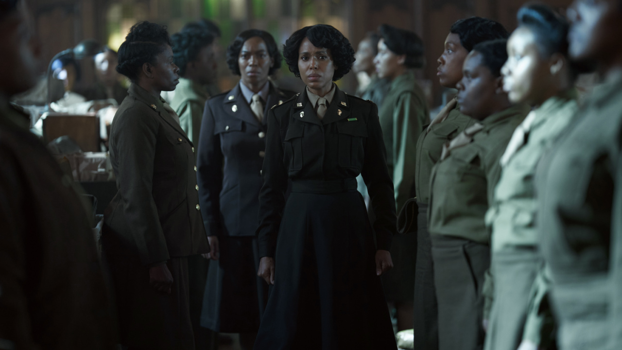 (L to R) Milauna Jackson as Lt. Campbell and Kerry Washington as Major Charity Adams in 'The Six Triple Eight'. Photo: Bob Mahoney / Perry Well Films 2 / Courtesy of Netflix.