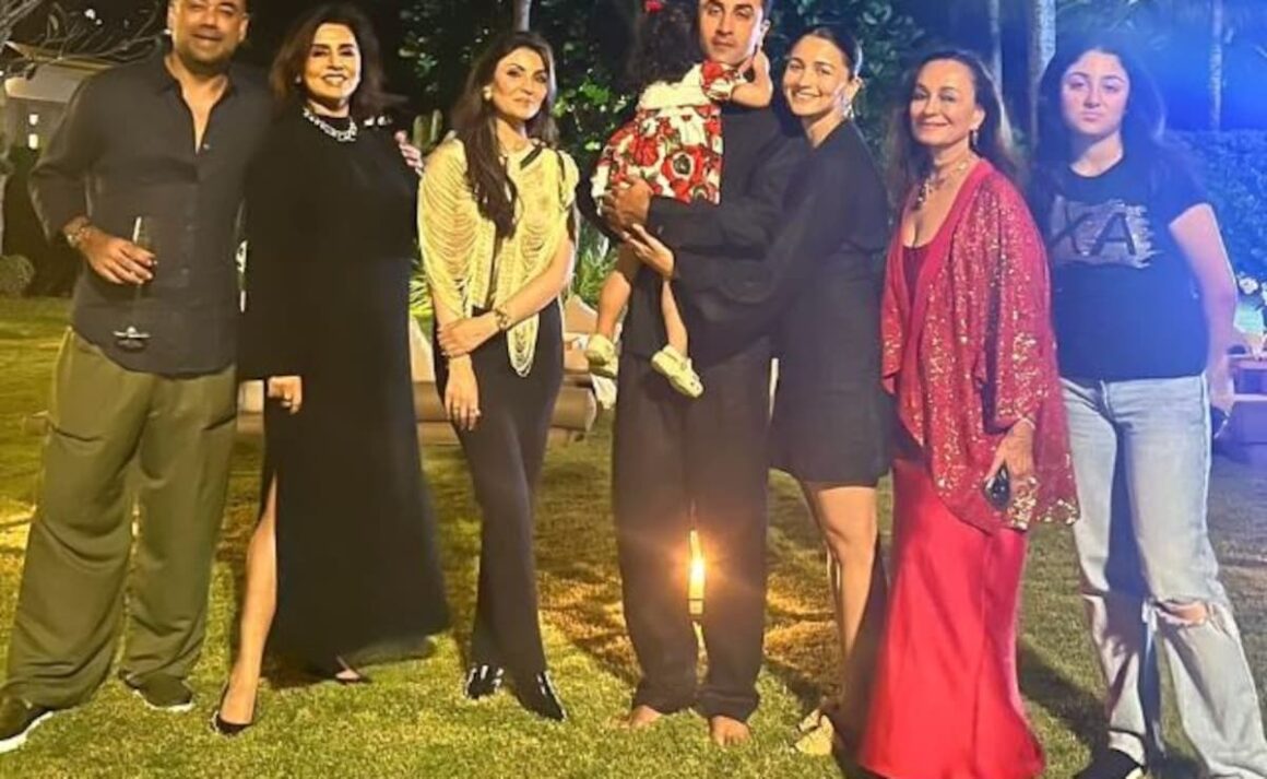 Alia Bhatt, Ranbir Kapoor, Neetu Kapoor, Riddhima Sahni And Fam Usher In New Year Like This. Bonus