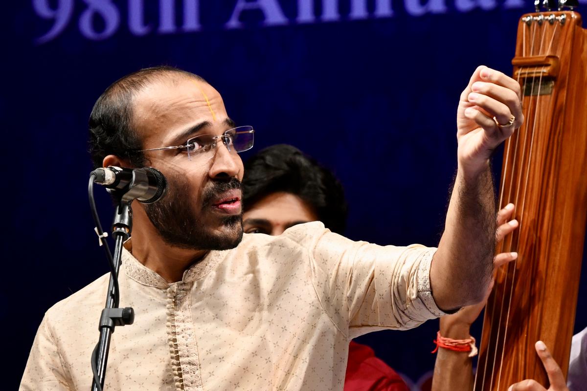 Kalyanapuram Aravind performing at The Music Academy’s December Season 2024 music festival