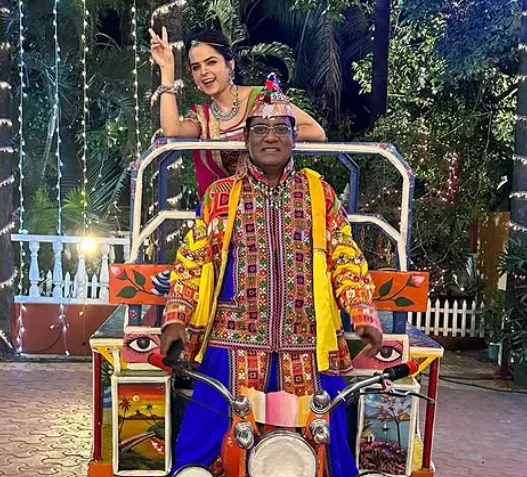 Palak on TMKOC sets