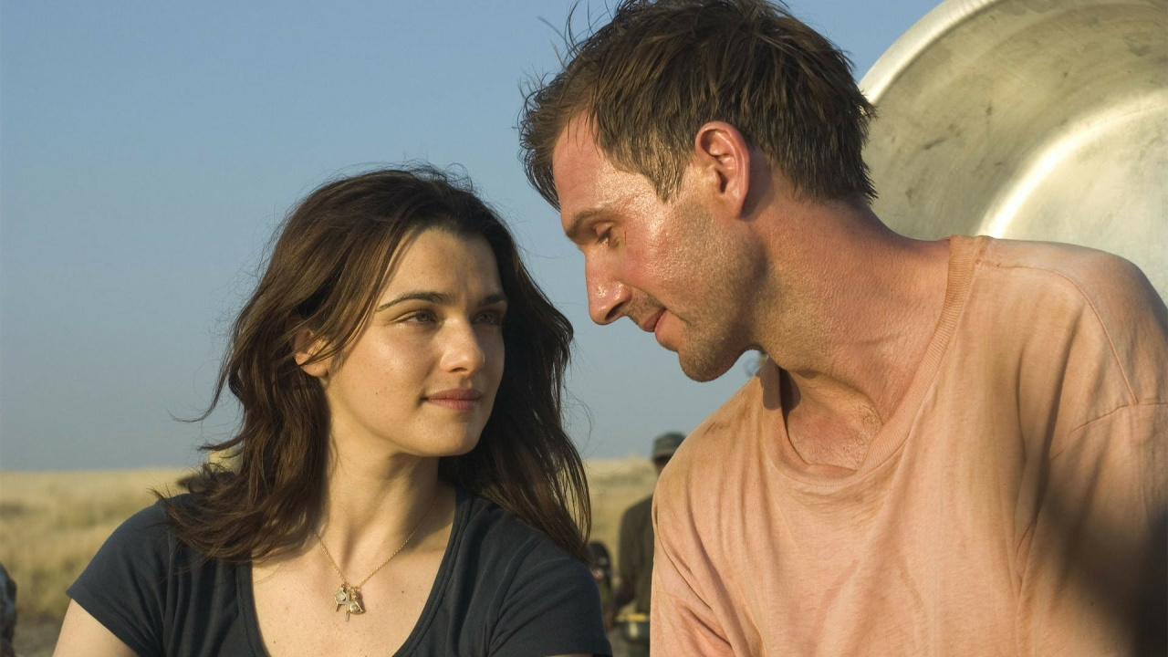 Rachel Weisz and Ralph Finnes in 'The Constant Gardner'.