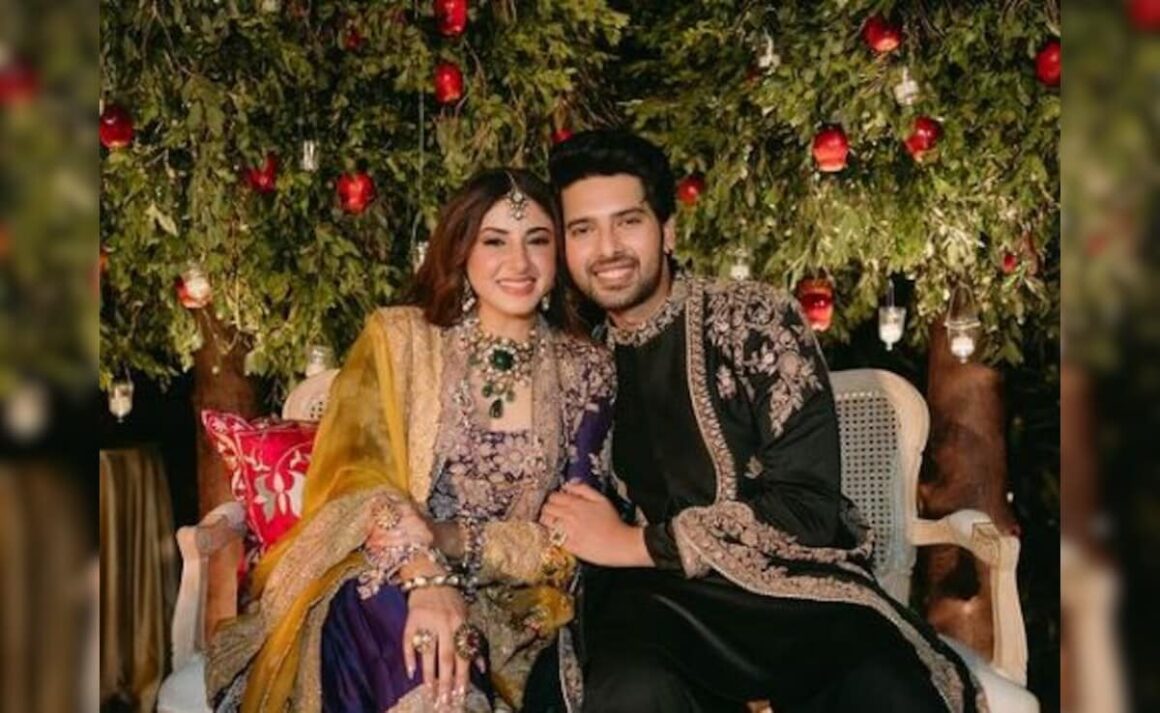 Inside Armaan Malik And Aashna Shroff’s “Mehfil-E-Mehendi”. See Pics